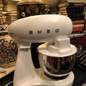 SMEG STAND MIXER ALL-WHITE NEW BOX WILLIAMS SONOMA